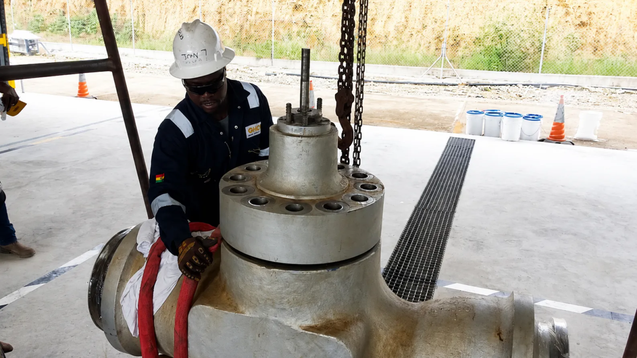 Gas lift isolation valves supplied and control valve support. gallery image